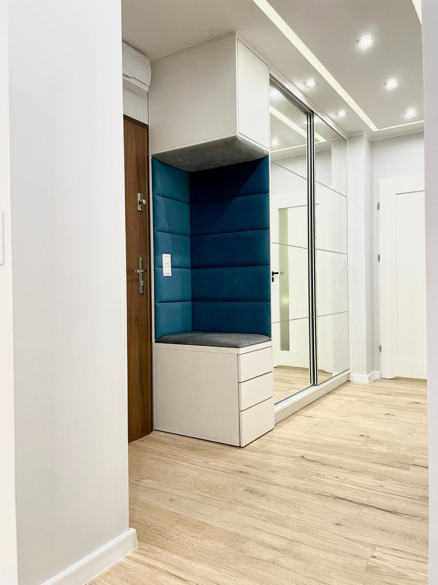 Comfortable Apart, Old Town, Free Parking, Hanging Bed, Wi-fi, Lift, Aircon,self Check-in 24h, Stare Miasto, Winda, Nowy Budynek, Garaz 0 Zl, Klima Apartment *