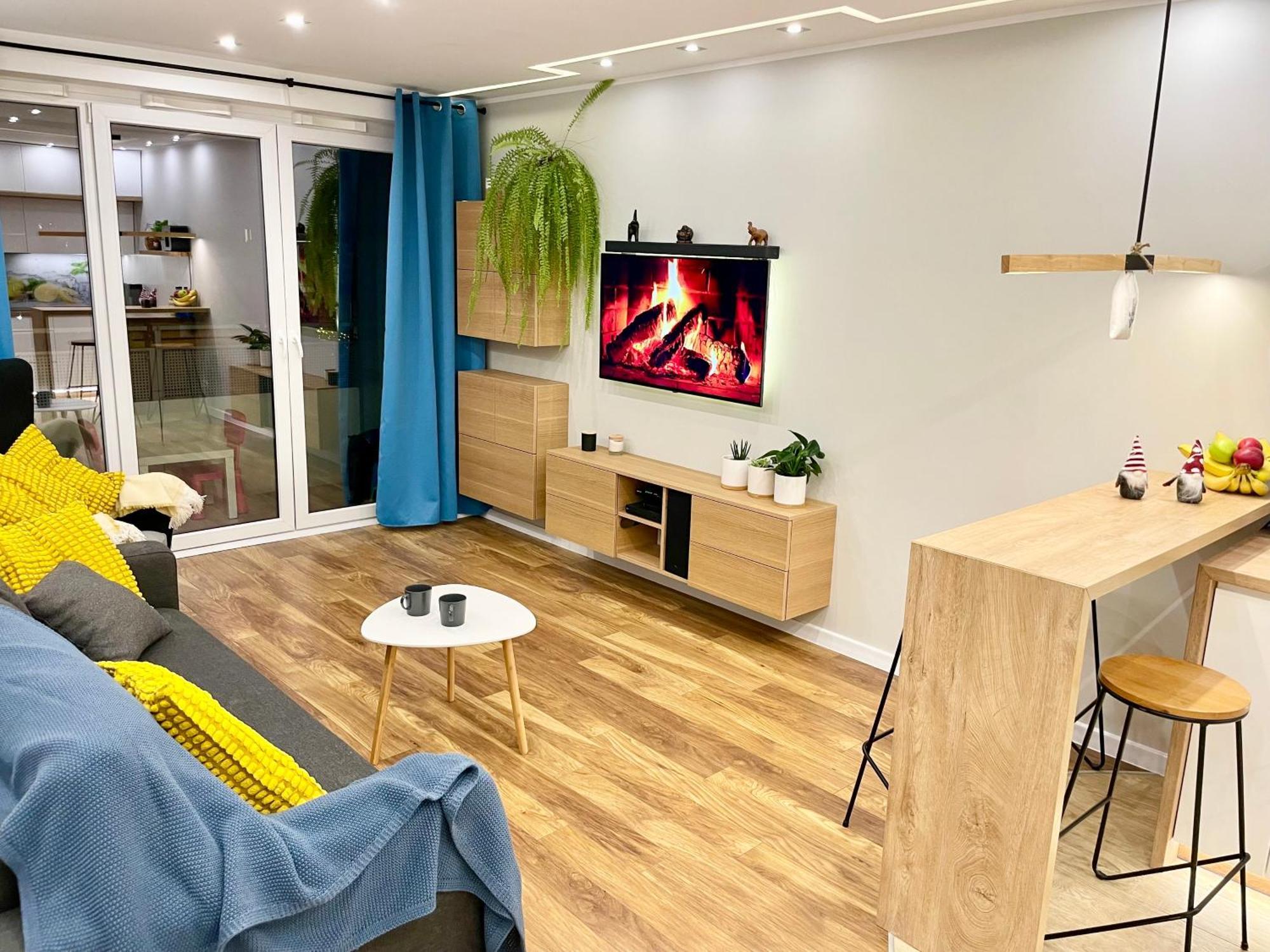 Comfortable Apart, Old Town, Free Parking, Hanging Bed, Wi-fi, Lift, Aircon,self Check-in 24h, Stare Miasto, Winda, Nowy Budynek, Garaz 0 Zl, Klima * Breslau