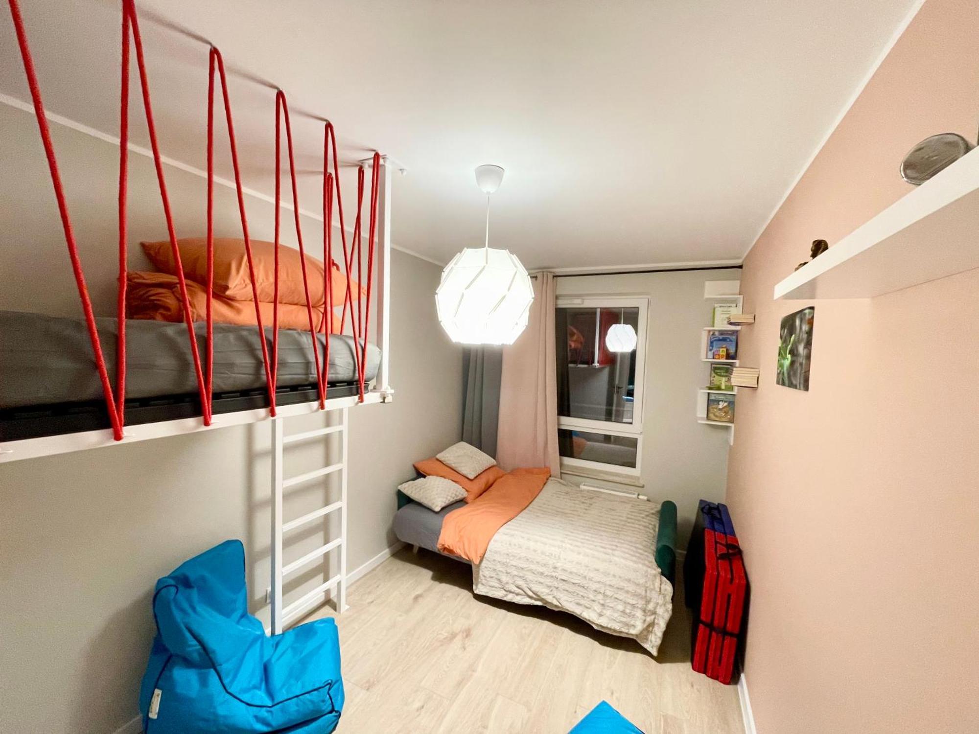 Apartment Comfortable Apart, Old Town, Free Parking, Hanging Bed, Wi-fi, Lift, Aircon,self Check-in 24h, Stare Miasto, Winda, Nowy Budynek, Garaz 0 Zl, Klima *
